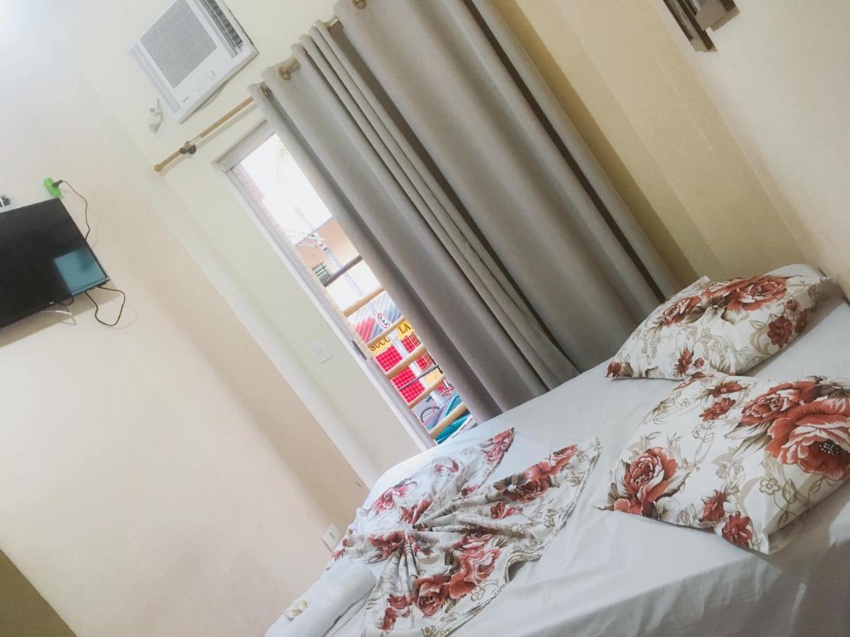 Hotel Mãe Rainha Aparecida  Buitenkant foto